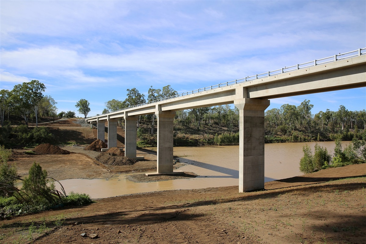 Completion of new bridge for Rookwood Weir Rockhampton Regional Council