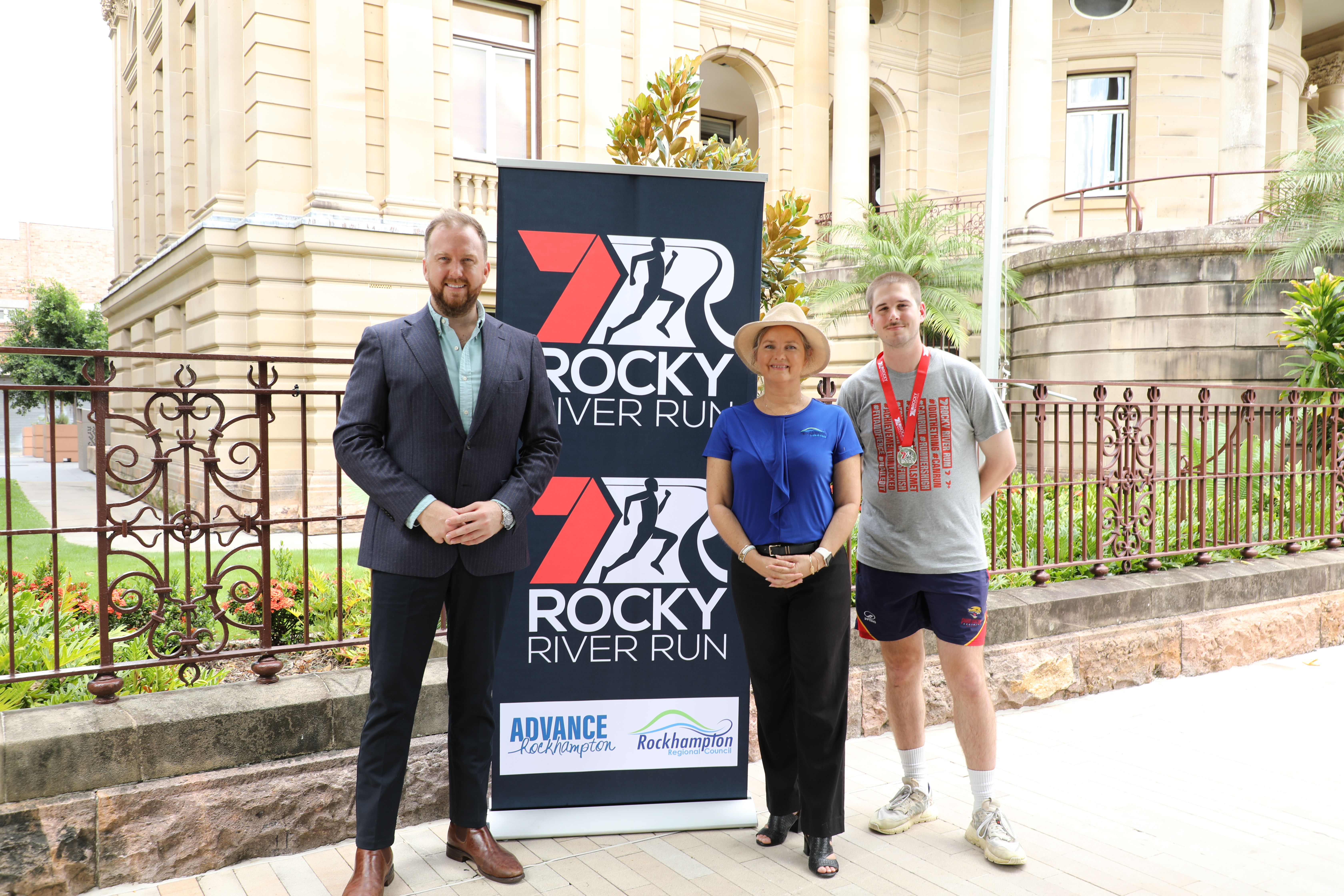 Race Into 2024 With New Years Fitness Resolution Mirage News   7rocky River Run Zac Garven Councillor Cherie Rutherford Dominic Campbell 